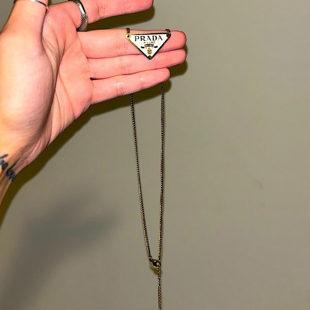 reworked desígner chain necklace - Picture 4 of 5